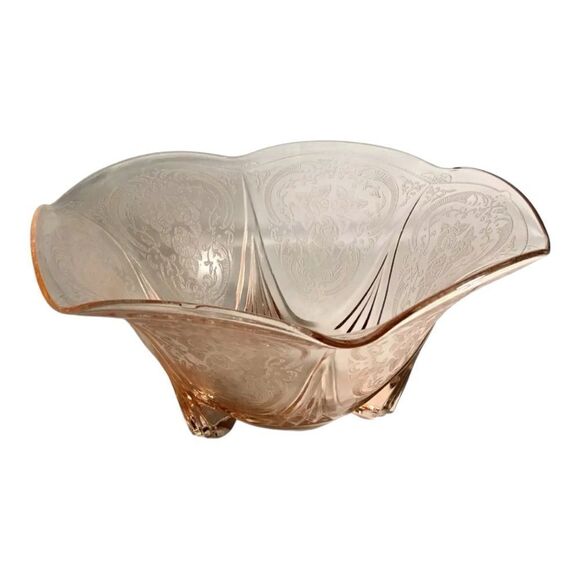 Vintage Royal Lace pink Depression glass ruffled footed console - Picture 3 of 9